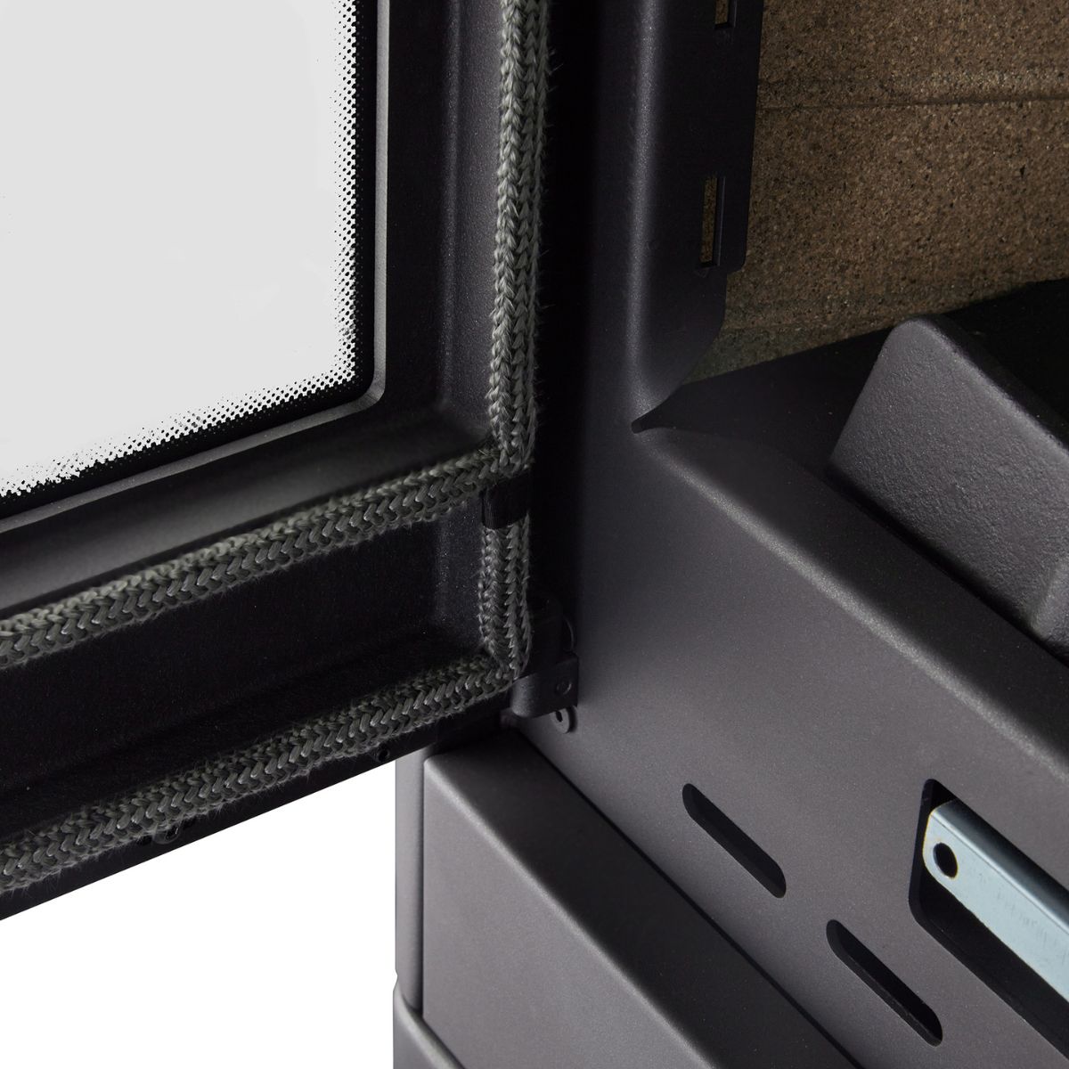 Bronpi Boreal E1000S Wood Fireplace With Wall Mount Kit - Image 10