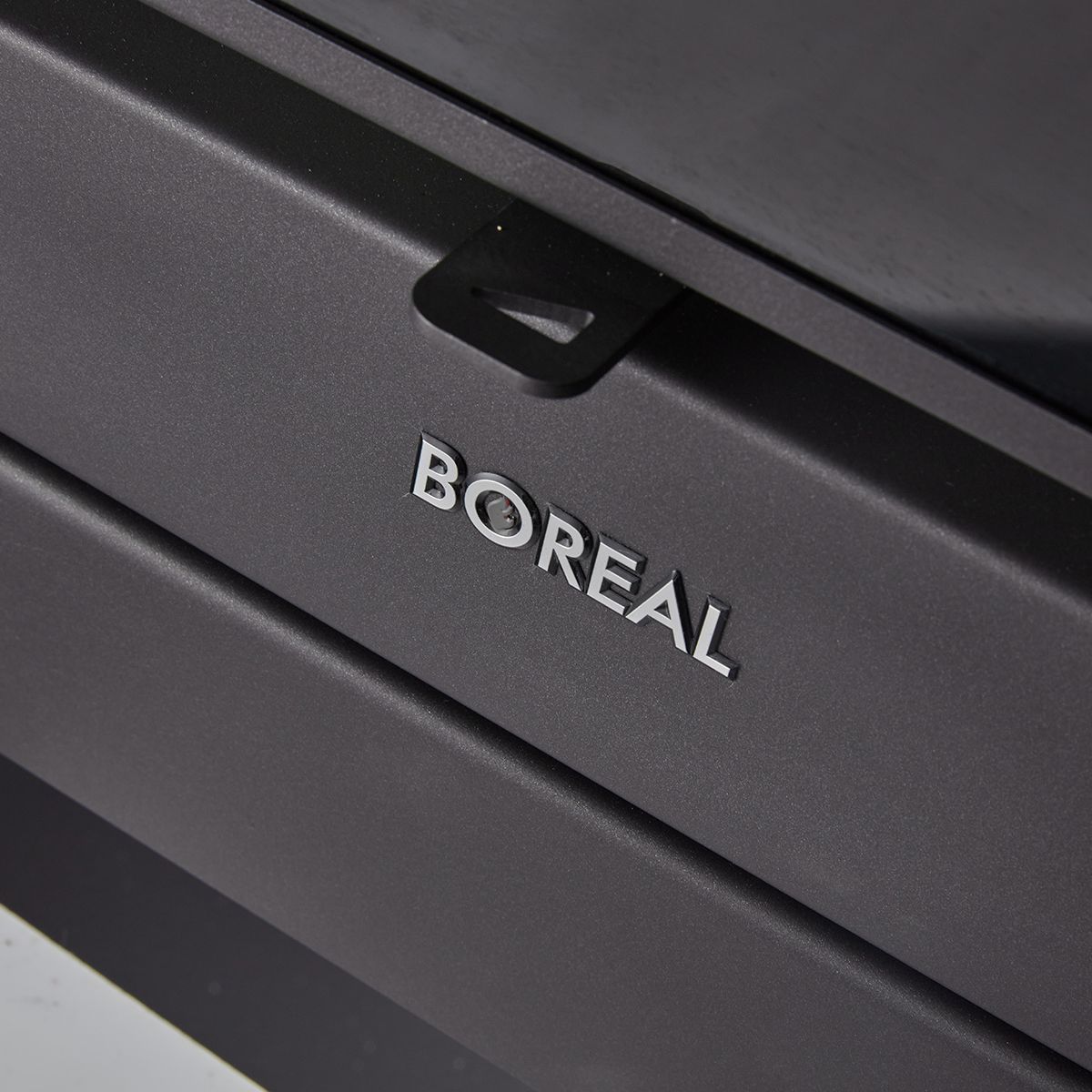 Bronpi Boreal E1000S Wood Fireplace With Wall Mount Kit - Image 12